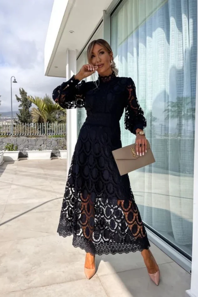 NOOR | Vestido de Encaje Romántico