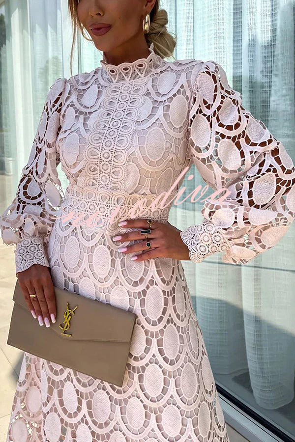 NOOR | Vestido de Encaje Romántico